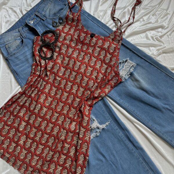 Half Sleeves Kurtis